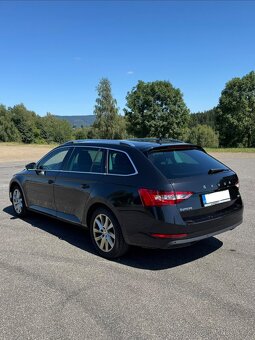 Škoda Superb - 2.0 TDI 4x4 - 3
