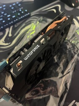 NVIDIA GeForce GTX960 - 3