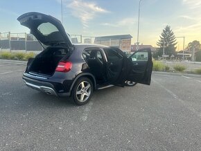 Mercedes GLA 220d 4MATIC 4x4 - 3