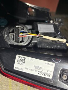 lampy Volvo V60 - 3