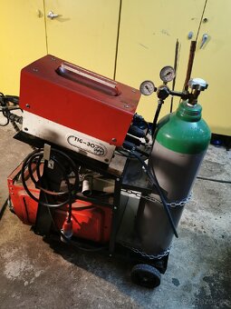 Svářecí set – UTA200 + TIG30
- 3