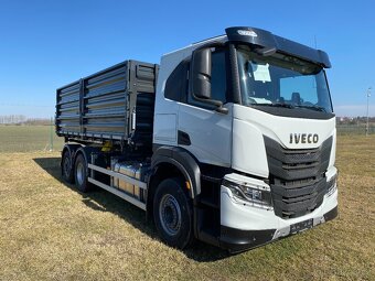 Iveco X-WAY s zemědělskou nástavbou - 3