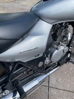 Kawasaki eliminator 125 ccm - 3