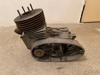 Polomotor Jawa 175/356 - 3