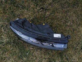 Přední pravé full LED světlo Škoda Kamiq - 3