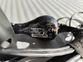 Navigace Garmin ve zpětném zrcátku - 3