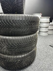 Sada pneu Bridgestone 235/55/18 104H - 3