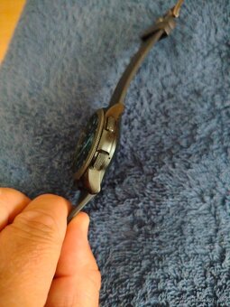 Samsung Galaxy Watch 42mm, Černé - 3
