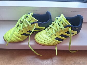 Sálovky Adidas Copa vel.32 - 3