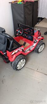 Auto na baterie - 3