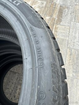 Zimní sada Pirelli Winter Sottozero 3   245/40 R19 - 3