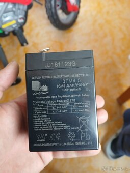 elektricka motorka pro deti kroska - 3