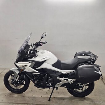 CFMOTO 700MT PREMIUM - 3