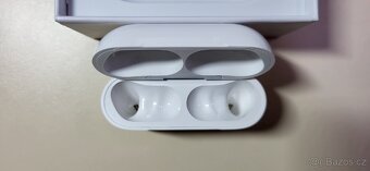 Apple AirPods Pro 3 - 3