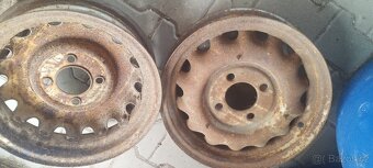 Sada nýtovaných disků - 3