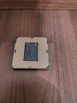 Intel i7 9700 Socket intel 1151 8core Funkční,Záruka - 3