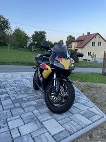 Honda CBR 1000 RR Fireblade - 3