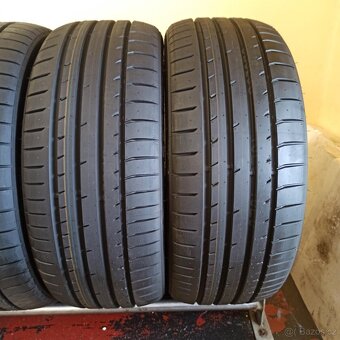 Toyo 215/45 R18 8mm DEMO - 3