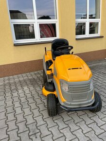 Zahradní traktor STIGA Estate - 3