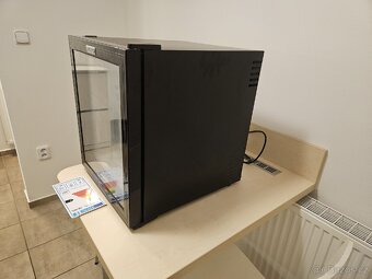 Prosklená lednice guzzanti GZ-48G - 3