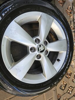 ALU kola letní Škoda 5x100 Fabia III Rapid R15 - 3