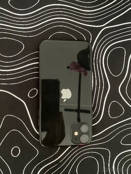 iPhone 11 - 3