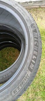 LETNÍ PNEU 235/40/18 MICHELIN -CENA ZA SADU - 3