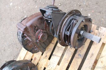 Zetor 6340 7745 portály pár kotoučové brzdy - 3