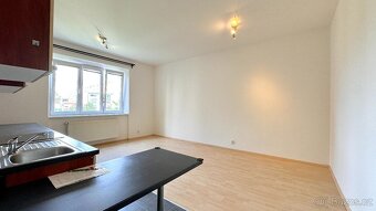 Pronájem 2+kk s balkonem na ul. Havlišova, Brno - Královo P. - 3