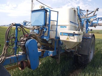 Tažený postřikovač AGRIO NAPA 3800/24 - 3