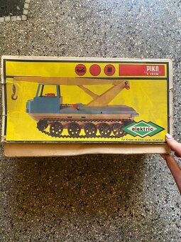 Krabička od retro hračky PIKO – pásový jeřáb - 3