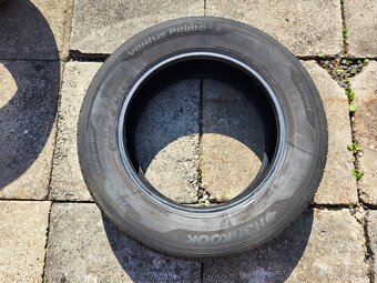 2x 215/65R17 Hankook 5,5-6mm - 3