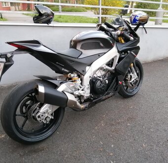 Aprilia Rsv4 RR APRC - 3