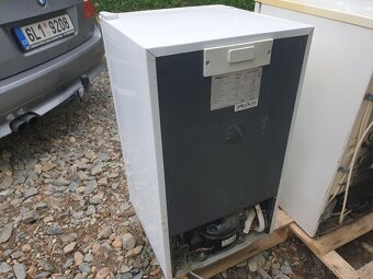 Malý šuplíkový mrazák - 3