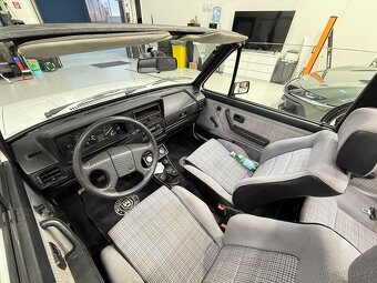 Volkswagen Golf mk1 Cabrio - 3