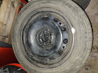 Pneu 185- 60 -R15 letní - 3