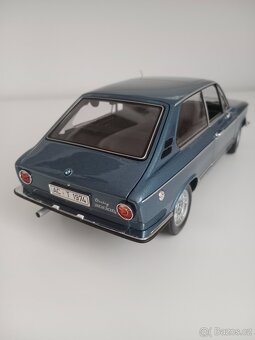 1/18 Minichamps BMW 2002 Tii 1971 - 3