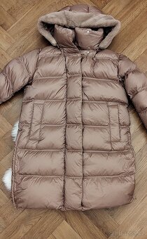 Péřový dámský kabát GEOX. Velikost L (44). - 3