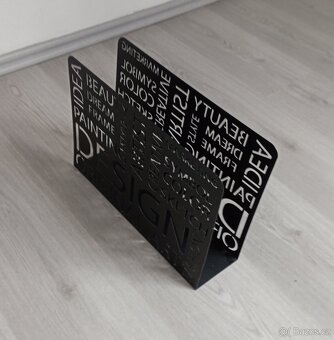 Stylový pořadač / stojan na časopisy - 3