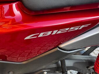 Honda CB 125 F - 3
