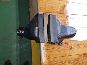 Prodám svěrák YORK 150. - 3