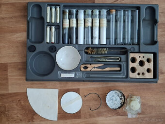 Historická stavebnice Mladý chemik - 3