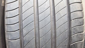 Letní pneu 235/50/19 Michelin - 3