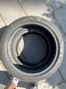 Dvě zimní pneu Kleber 205/45/17 - 3