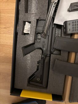 Airsoftová zbraň Daniel Defense® SA-E26 EDGE™ - 3