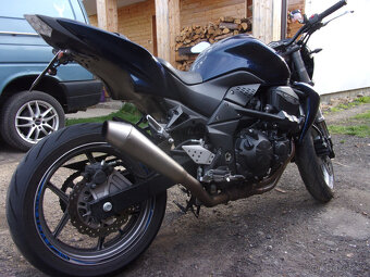 Kawasaki Z750 - 3