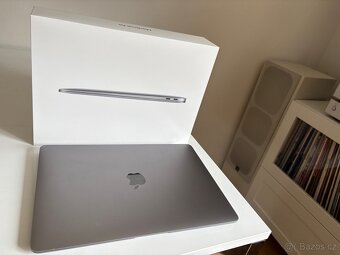 Apple Macbook Air M1 2020 kupován 8/22 - 3