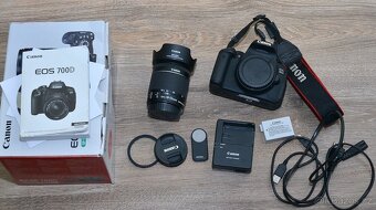 Canon EOS 700D + EF-S 18-55mm IS STM 4500 Exp. - 3