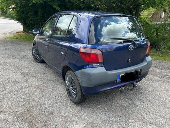 Toyota Yaris 1,0 VVT-i 50 KW r.v. 2000 - 3