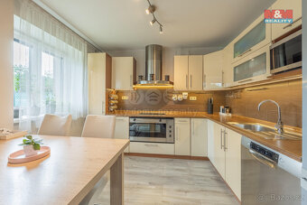Prodej rodinného domu, 100 m², Knovíz - 3